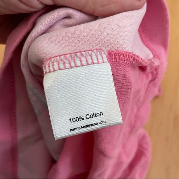 Hanna andersson Christmas tee. - Picture 4 of 4